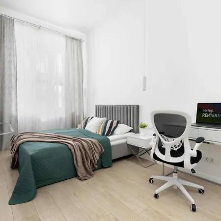 Calm & Functional In With Smarttv And Place For Remote Work By Renters * Lublin