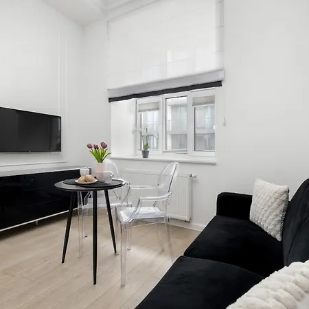 Apartamento Calm & Functional In With Smarttv And Place For Remote Work By Renters *